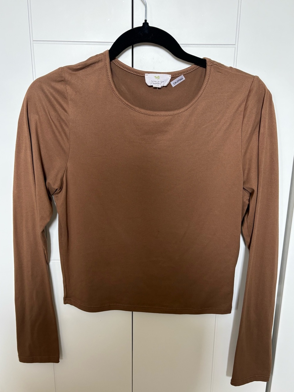 Women’s brown long sleeve live in the moment